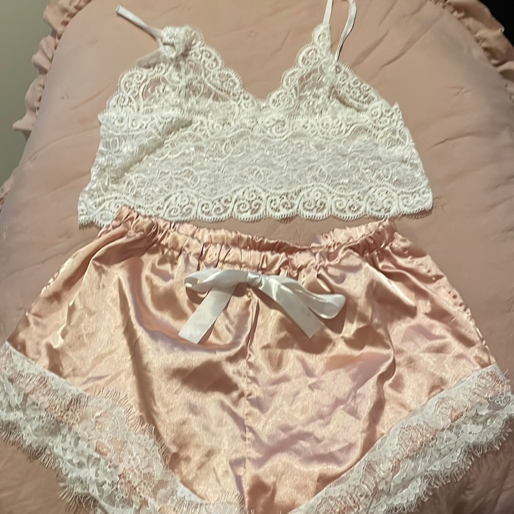 Lingerie outfit
